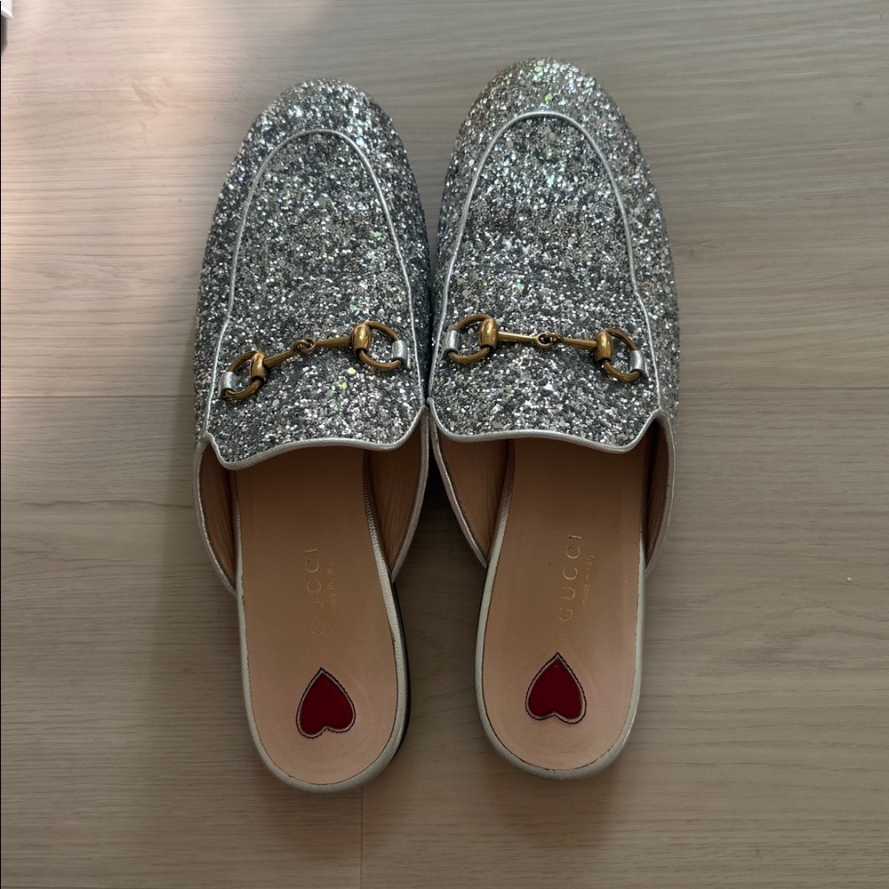 Gucci Glitter Princetown slides
